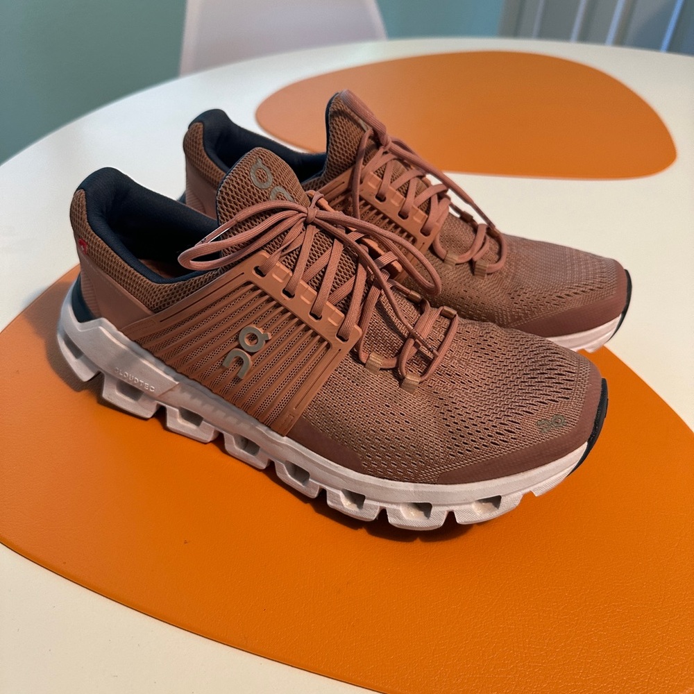 On Running Cloudswift 10